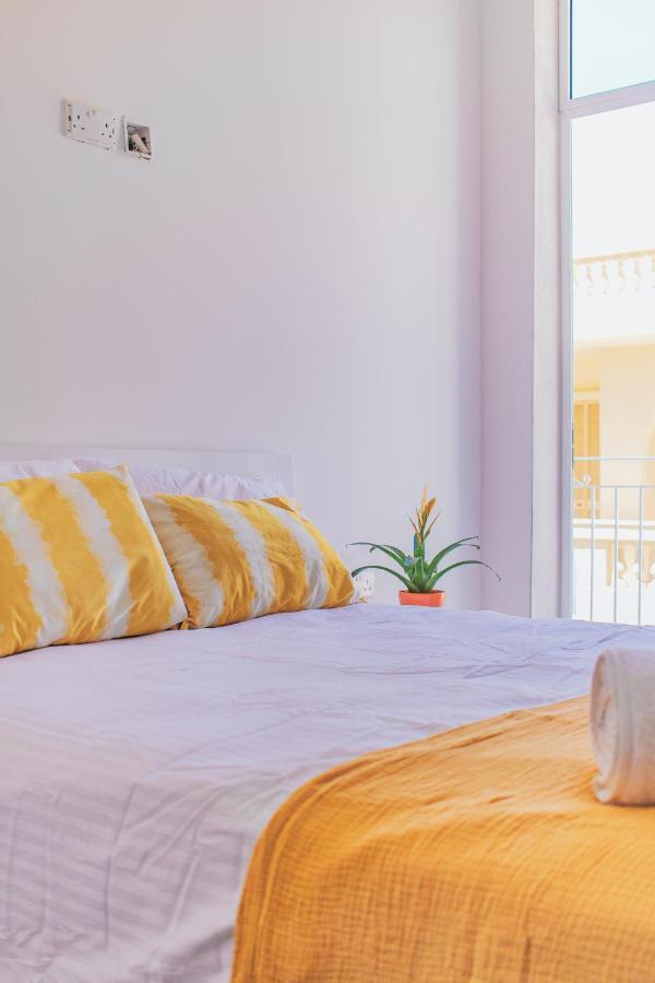 Unique 2bdr Near Sea And Pool In Center! Apartment *